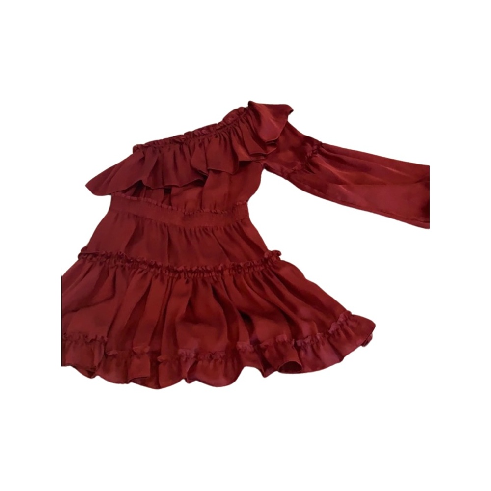 Miss Red Dress